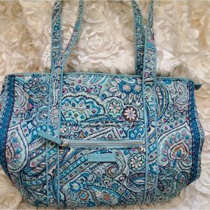 Vera bradley vibrant blue paisley and floral shoulder tote bag